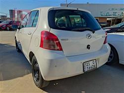 تۆیۆتا یارس